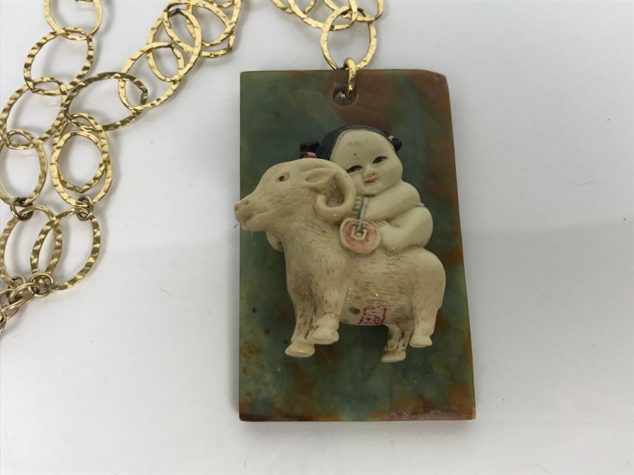 JUST ADDED - Signed Asian Painted Figure On Unidentified Stone With Gold Plated Chain [Photo 4]