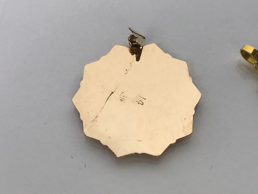 Pair Of 14k Yellow Gold Asian Pendants 4.8g [Photo 7]