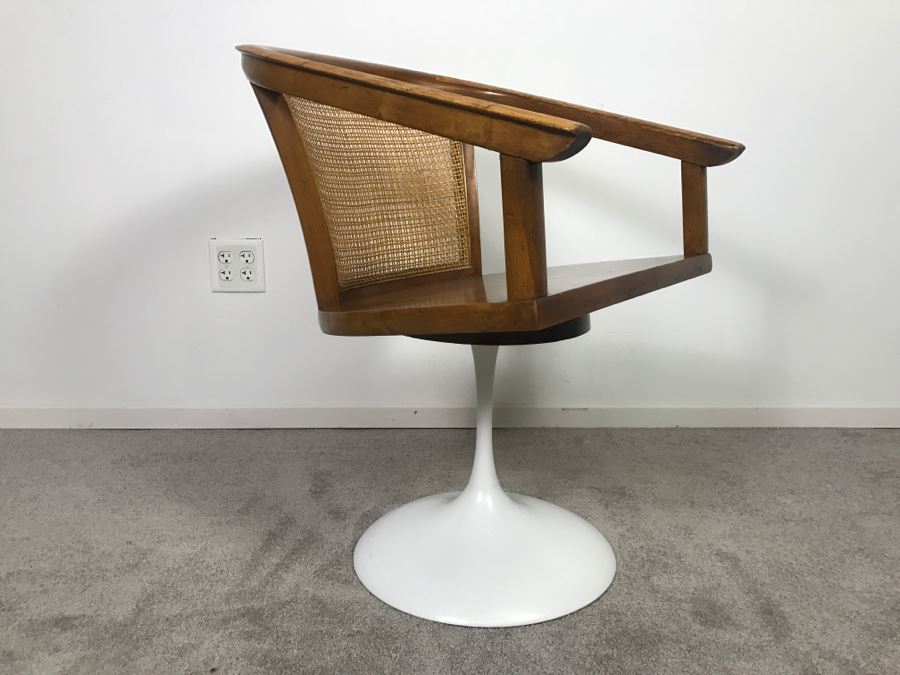Mid-Century Tulip Base Cane Back Armchair (Does Not Swivel) [Photo 7]