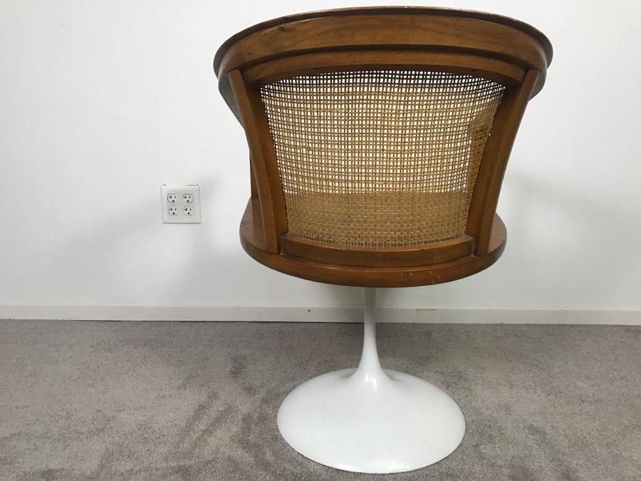 Mid-Century Tulip Base Cane Back Armchair (Does Not Swivel) [Photo 10]