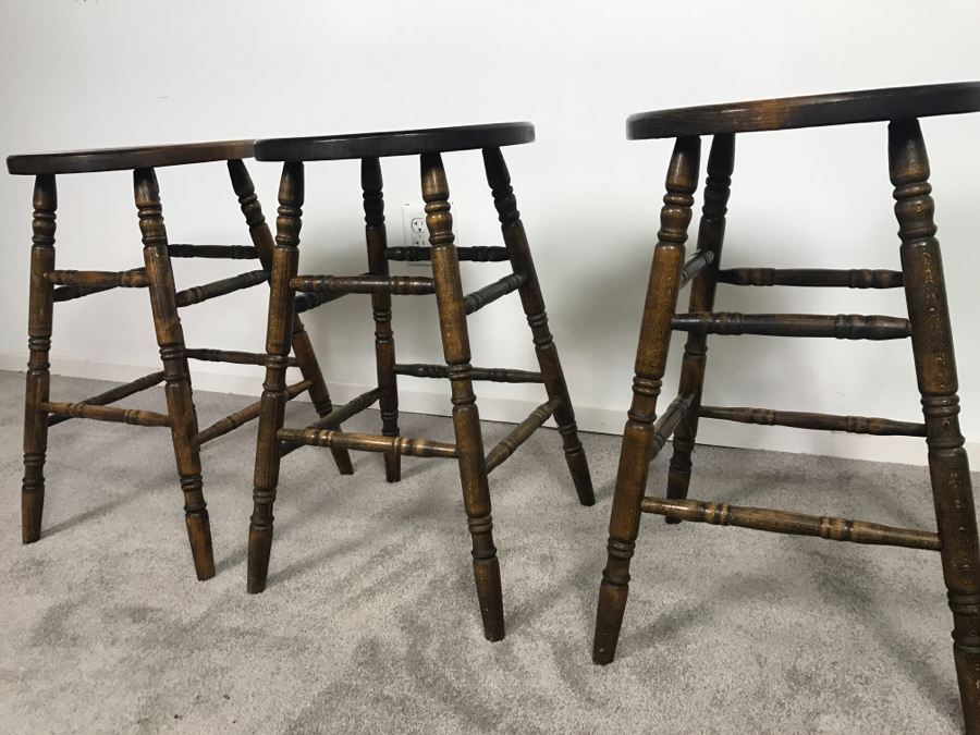 Set Of (3) Wooden Bar Stools [Photo 7]