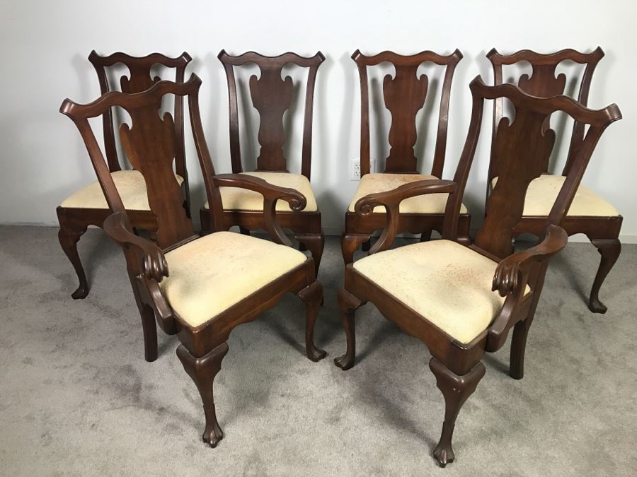 Set Of (6) Designer Solid Wood Queen Anne Dining Chairs With Claw Feet 2 Are Armchairs (Seat Cushions Need New Upholstery)