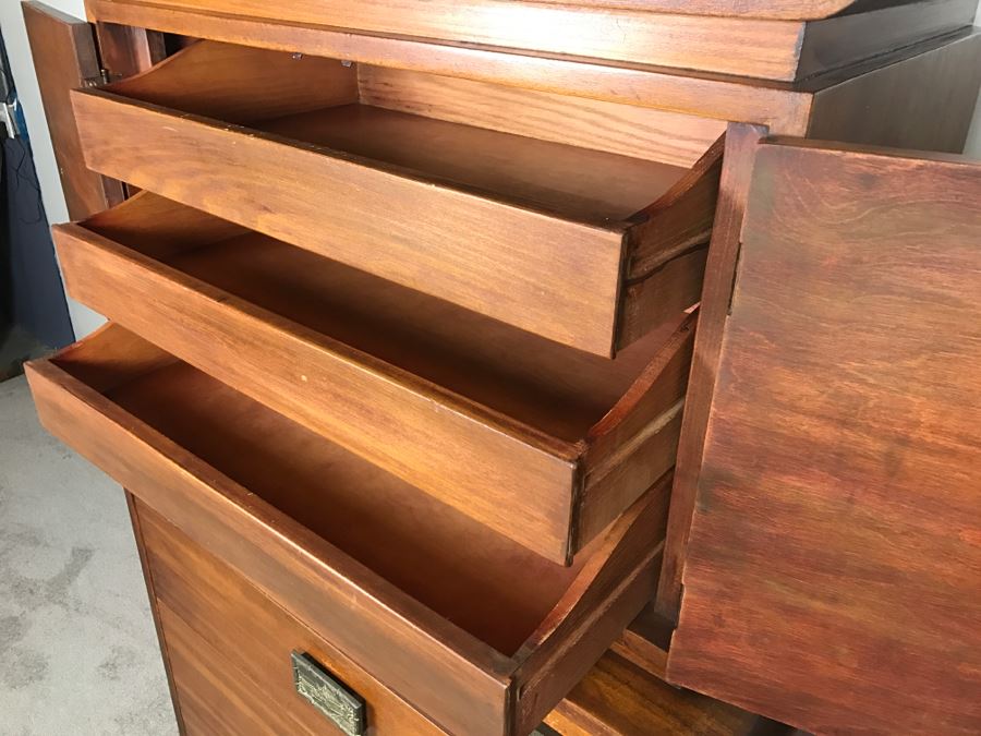 Stunning Mid-Century Chinoiserie Gentleman's Dresser Chest Of Drawers 38'W X 61'H X 20'D [Photo 11]