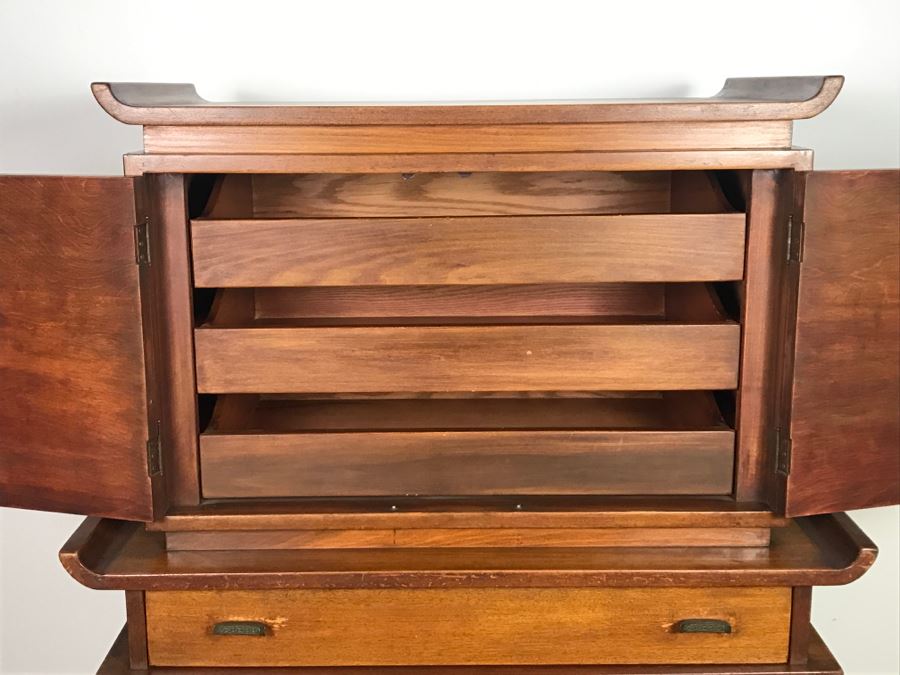 Stunning Mid-Century Chinoiserie Gentleman's Dresser Chest Of Drawers 38'W X 61'H X 20'D [Photo 9]