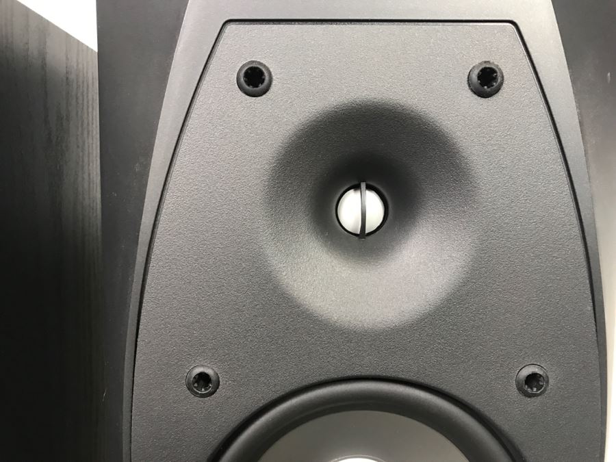 Pair Of Infinity Entra Two Speakers [Photo 6]