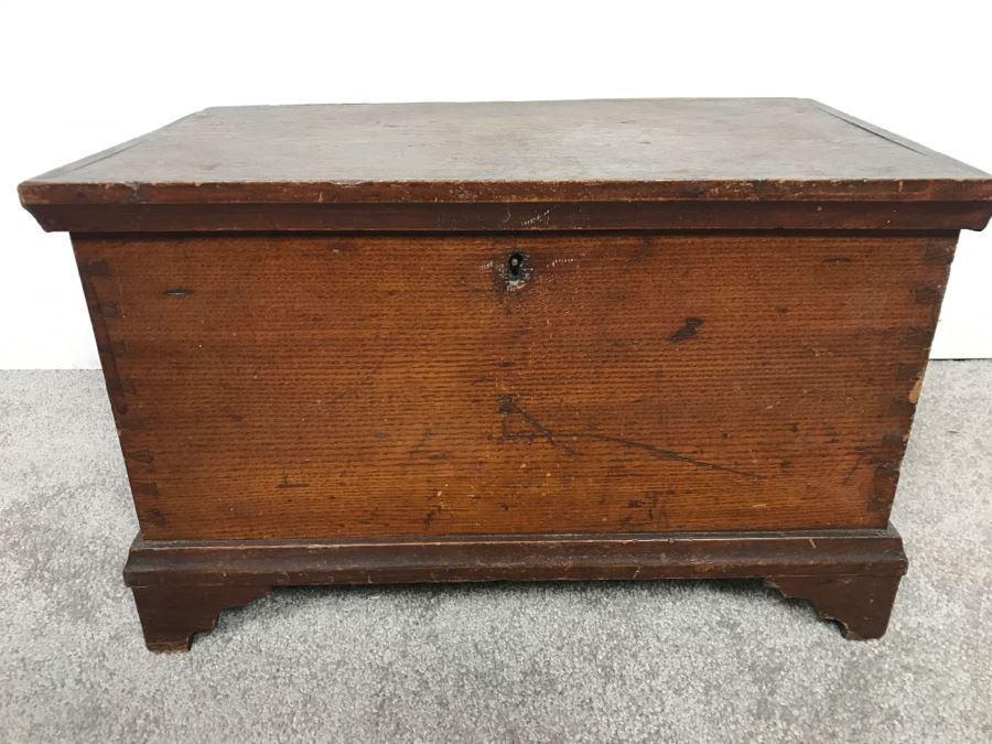 Antique Primitive Tongue And Groove Footed Box Purchased In Leihigh Valley PA From Early 19th Century Farm House