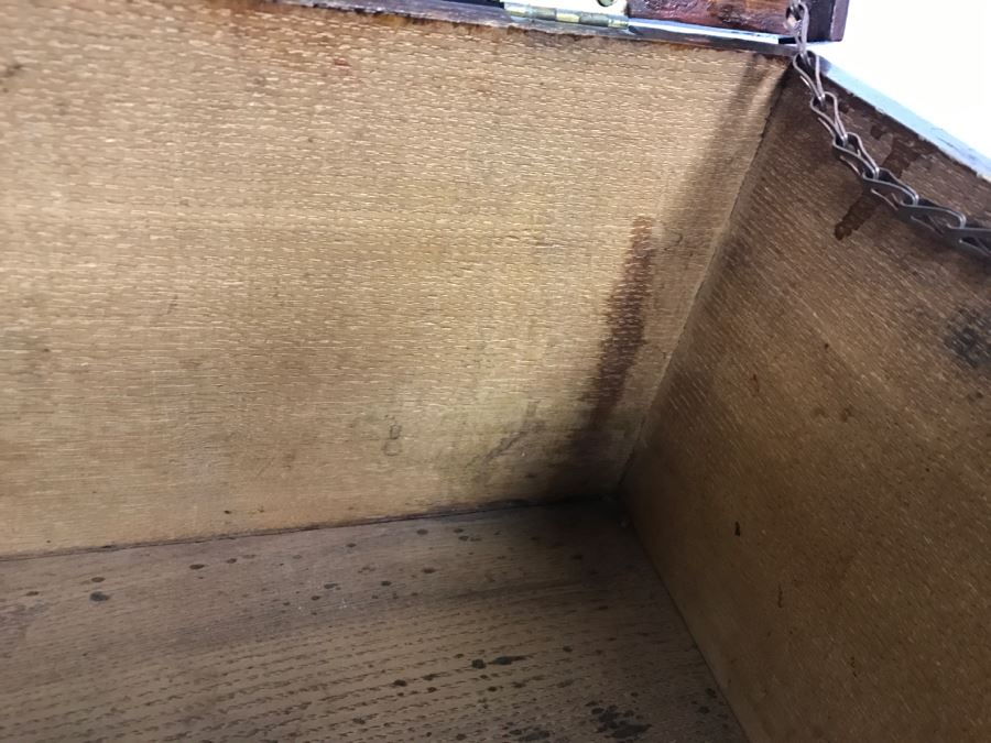 Antique Primitive Tongue And Groove Footed Box Purchased In Leihigh Valley PA From Early 19th Century Farm House [Photo 9]