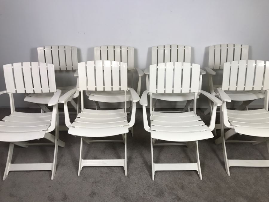 Set Of (8) White Folding Chairs By Grosfillex From France - Note That One Chair Has Some Wear On Sides [Photo 1]