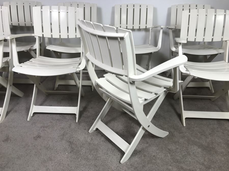 Set Of (8) White Folding Chairs By Grosfillex From France - Note That One Chair Has Some Wear On Sides [Photo 6]