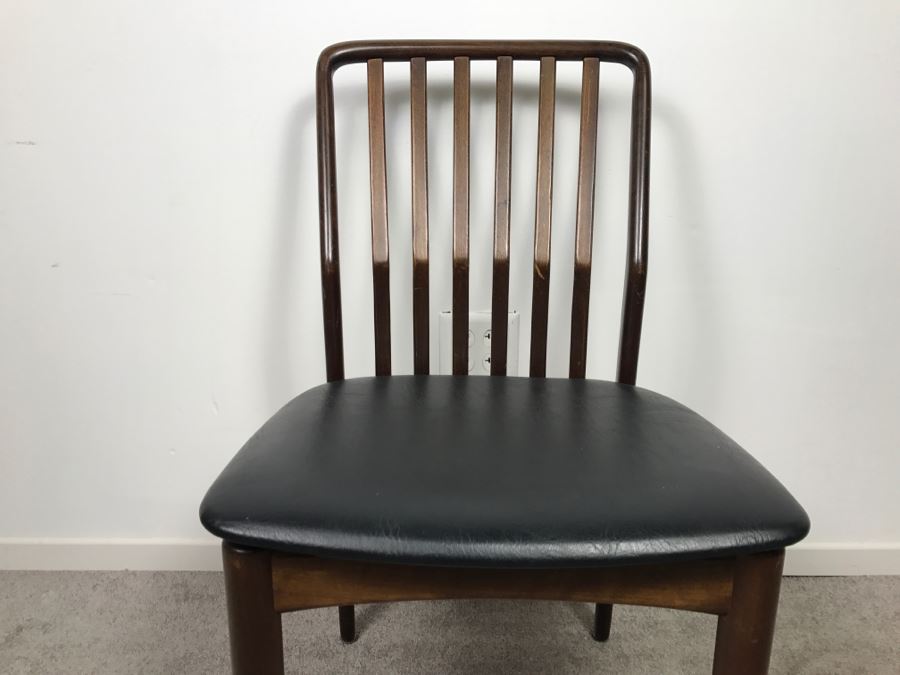 Mid-Century Modern Danish Floating Desk Chair [Photo 5]