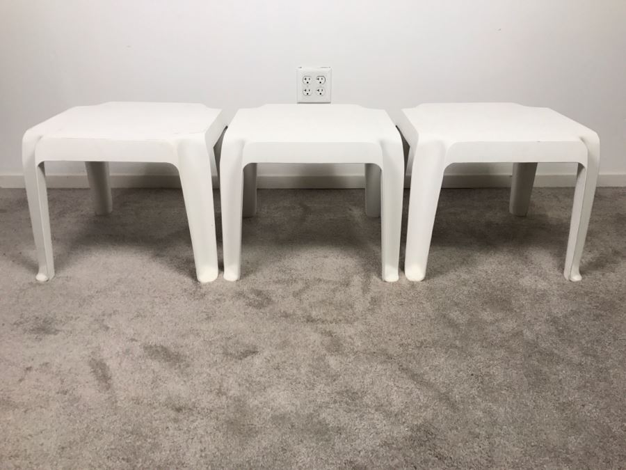 Set Of (3) White Stacking Plastic Tables [Photo 4]