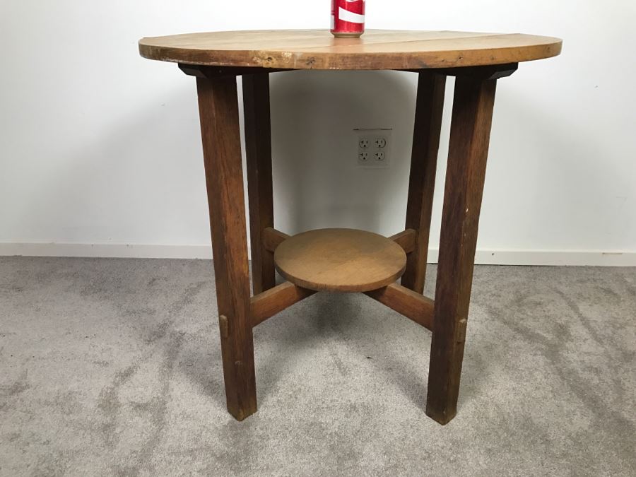 Vintage Mission Arts And Crafts 2-Tier Round Table [Photo 11]