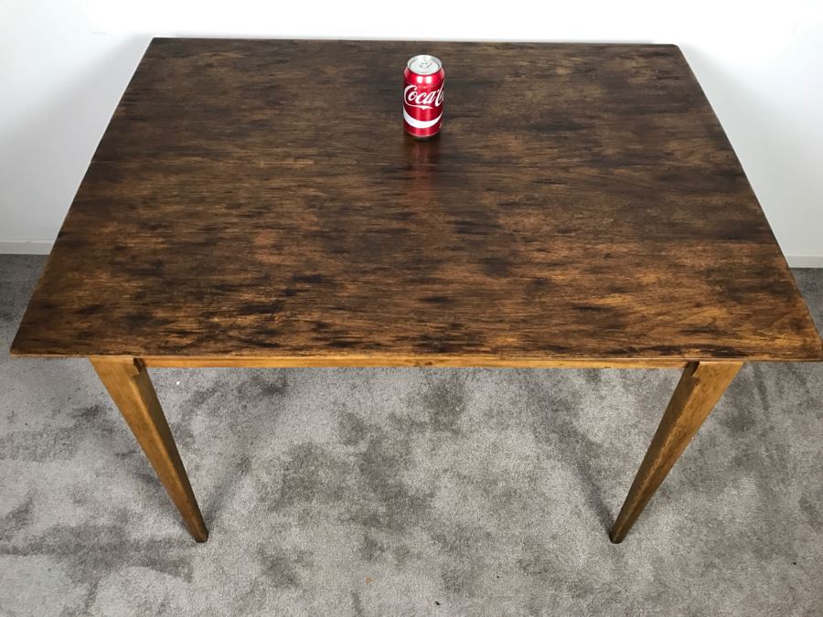 Modern Square Dining Table [Photo 4]