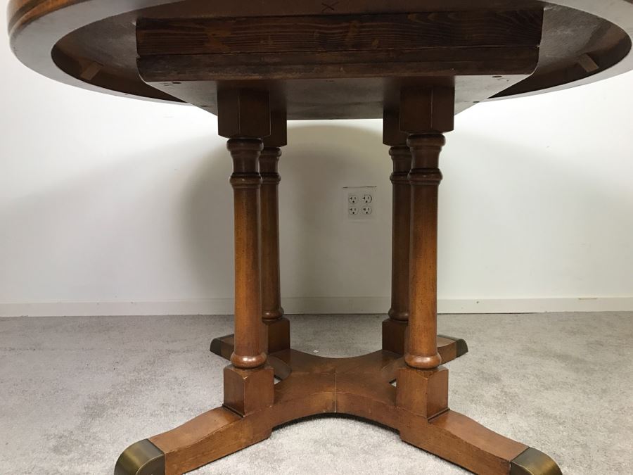 Round Pedestal Dining Table With Geometric Inlay Top [Photo 5]
