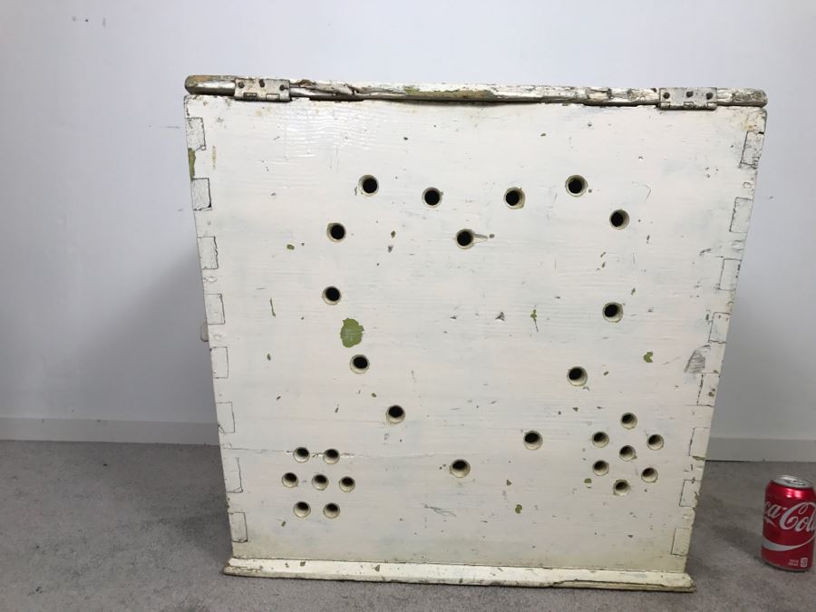 Shabby Chic Primitive Grain Potato Storage Box Tongue And Groove Construction Converted Into Clothes Hamper [Photo 9]