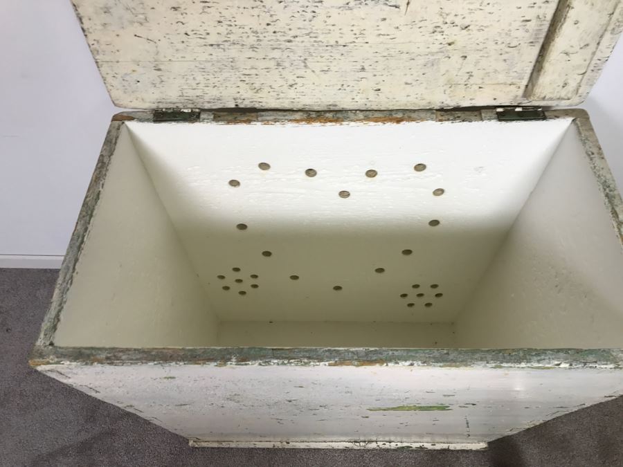 Shabby Chic Primitive Grain Potato Storage Box Tongue And Groove Construction Converted Into Clothes Hamper [Photo 18]