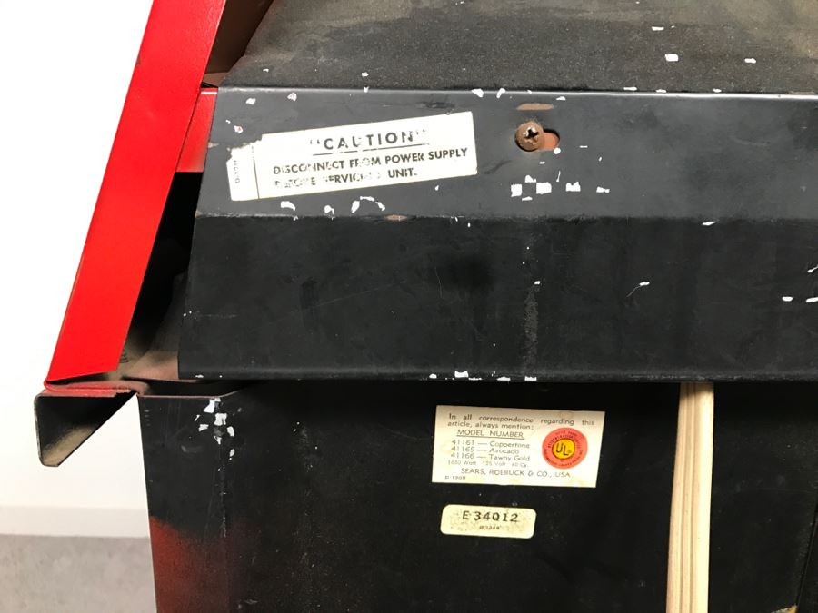 Working Mid-Century SEARS, ROEBUCK & CO Electric Fireplace With Simulated Wood Burning Logs [Photo 15]