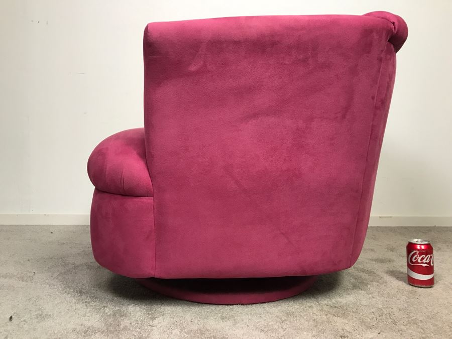 Swivel Rocker Chair By Lazar Industries [Photo 8]