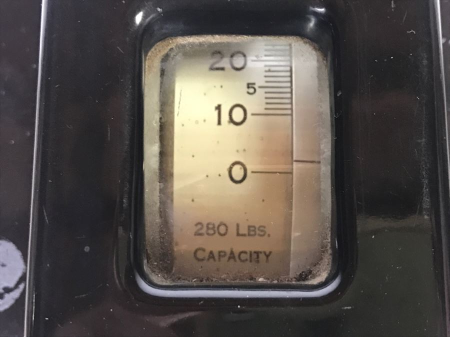 Art Deco Coin-Op Mechanical Scale By The Hamilton Scale Co Person Weigher Model P-W 41'H [Photo 13]