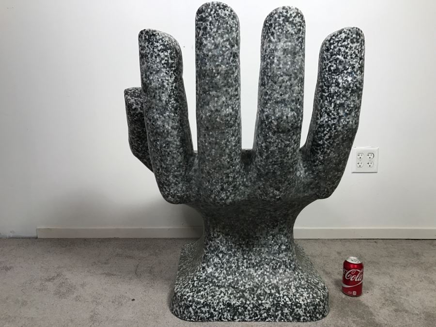 Mid-Century Modern Hand Chair [Photo 9]