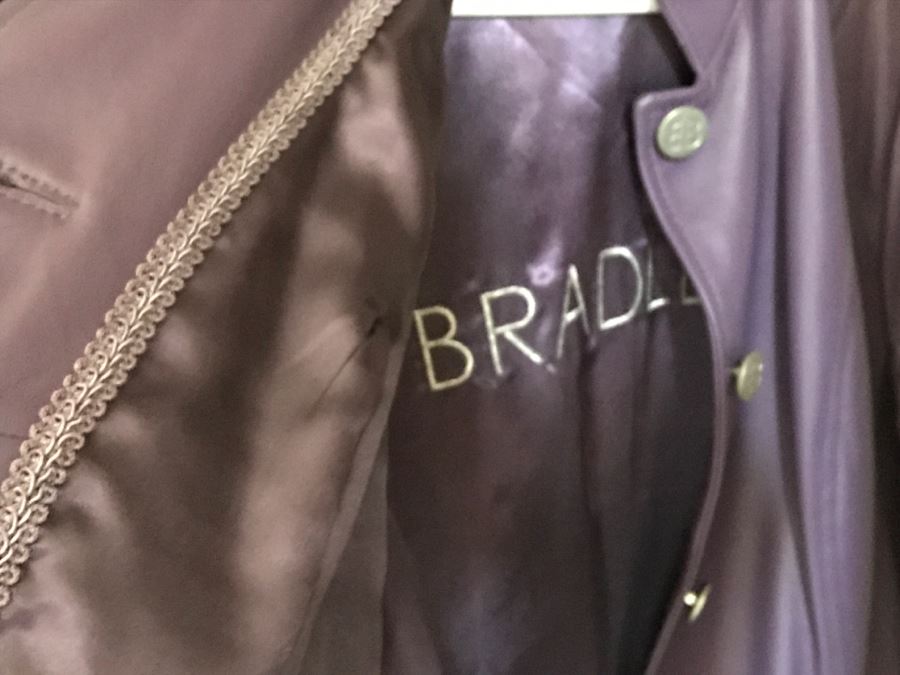 JUST ADDED - Women's Closet Jackets Size L Lot - See Photos [Photo 18]