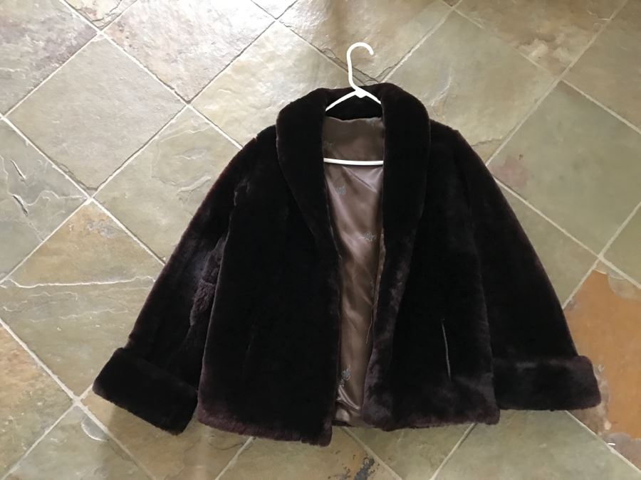 JUST ADDED - Women's Faux Fur Jacket Size L? [Photo 1]