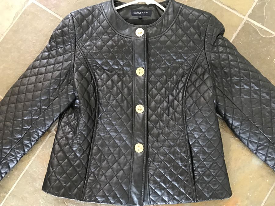 JUST ADDED - Jones New York Signature Leather Jacket Size L [Photo 2]