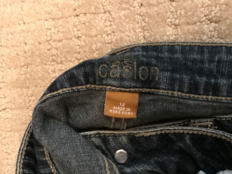 JUST ADDED - Women's Denim Blue Jeans Lot Size 32 12