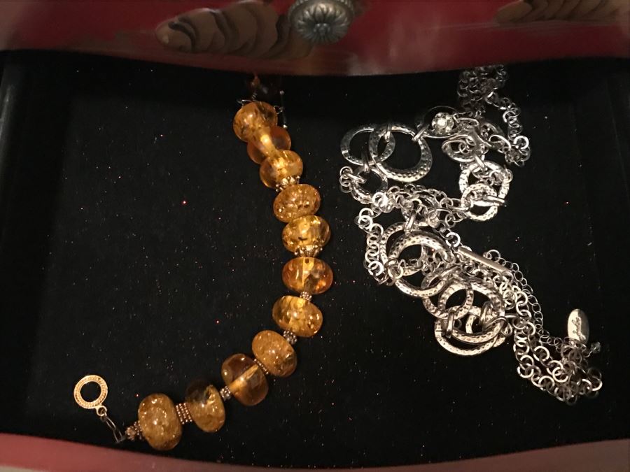 JUST ADDED - Standing Jewelry Box With Mirror And Various Jewelry Pieces - See Photos [Photo 12]