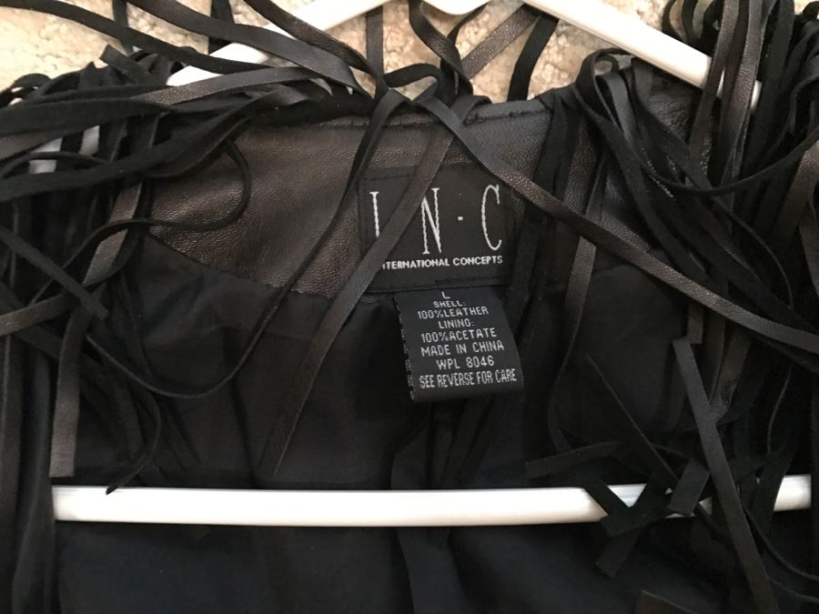 JUST ADDED - Set Of (4) Women's Leather Jackets Size L [Photo 10]