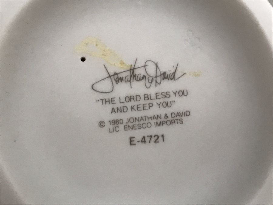 JUST ADDED - MEGA OFFICE LOT # 1 Featuring All Items On Bookshelves, Desk Top And In One Drawer With Books, Home Decor, See Details And Photos [Photo 39]