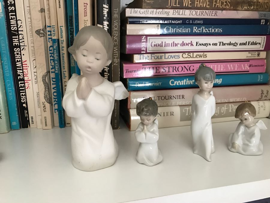 JUST ADDED - MEGA OFFICE LOT # 2 Featuring All Items On Bookshelves And Floor (Lladros) [Photo 35]