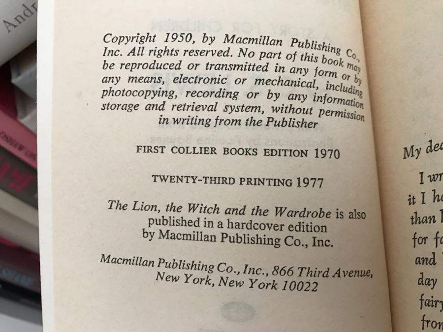 JUST ADDED - MEGA OFFICE LOT # 2 Featuring All Items On Bookshelves And Floor (Lladros) [Photo 42]