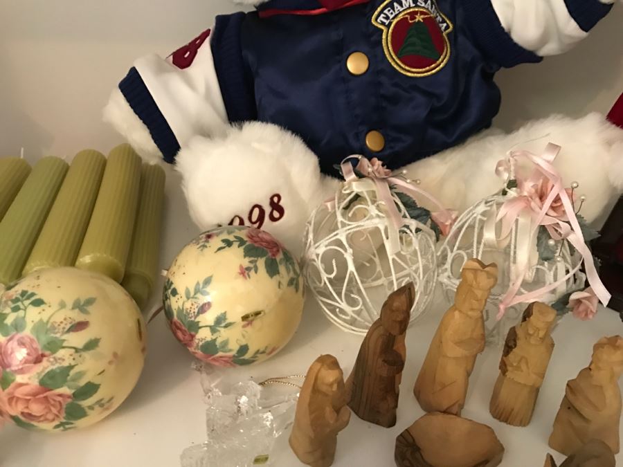 JUST ADDED - Large Home Decor Decoration Lot #2 With Nice Christmas Decorations - See Photos [Photo 32]