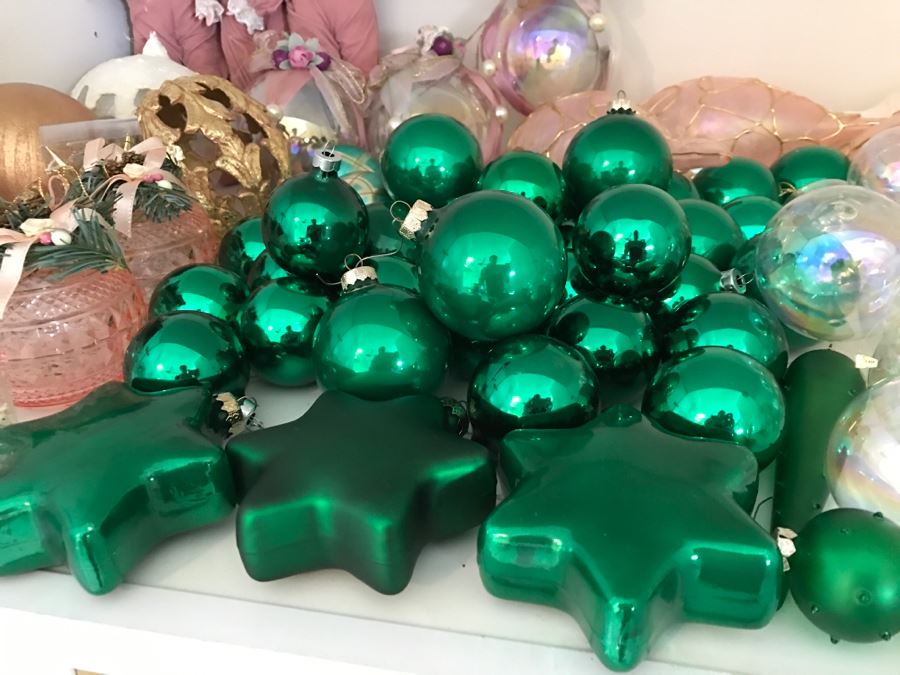 JUST ADDED - Large Home Decor Decoration Lot #2 With Nice Christmas Decorations - See Photos [Photo 18]