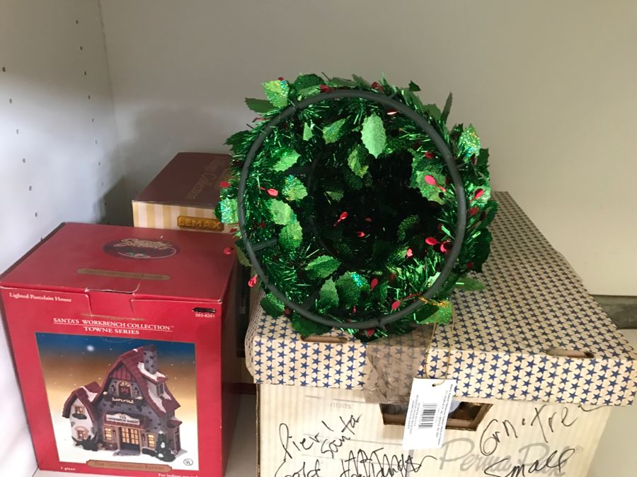 JUST ADDED - Large Home Decor Decoration Lot #2 With Nice Christmas Decorations - See Photos [Photo 43]