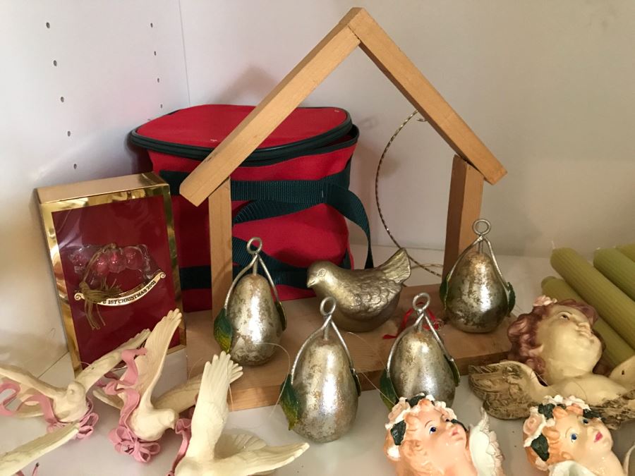 JUST ADDED - Large Home Decor Decoration Lot #2 With Nice Christmas Decorations - See Photos [Photo 24]