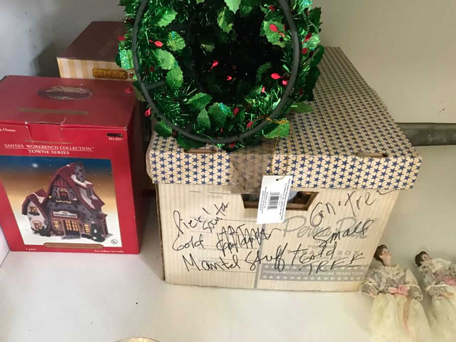 JUST ADDED - Large Home Decor Decoration Lot #2 With Nice Christmas Decorations - See Photos [Photo 42]