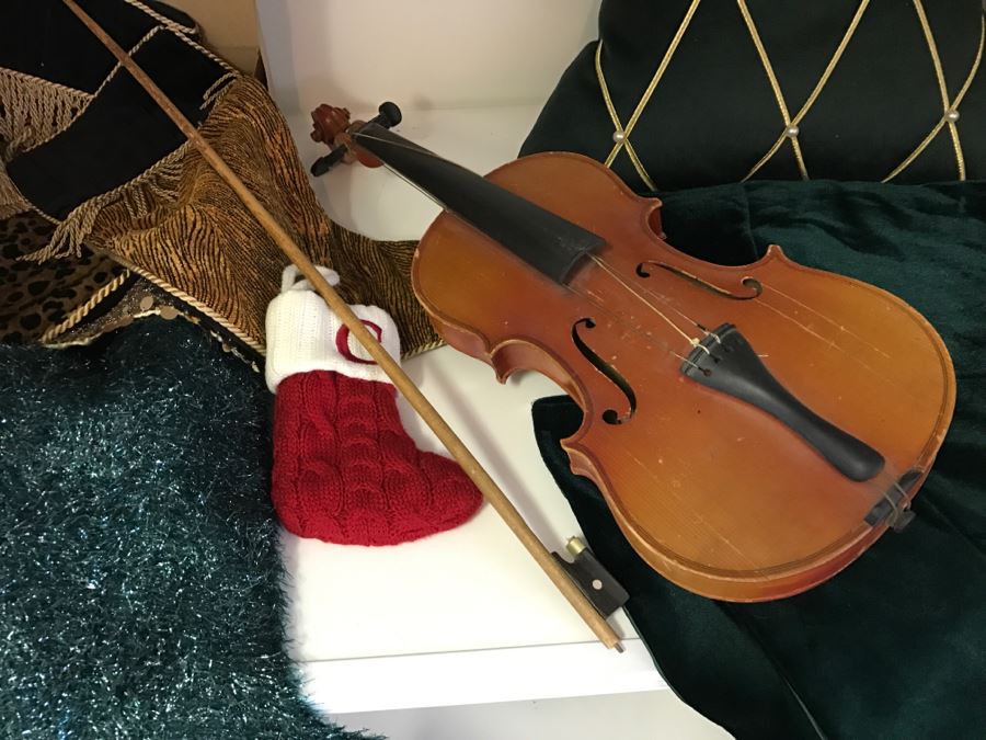 JUST ADDED - Large Home Decor Decoration Lot #3 With Nutcracker Collection And Violin - See Photos [Photo 13]
