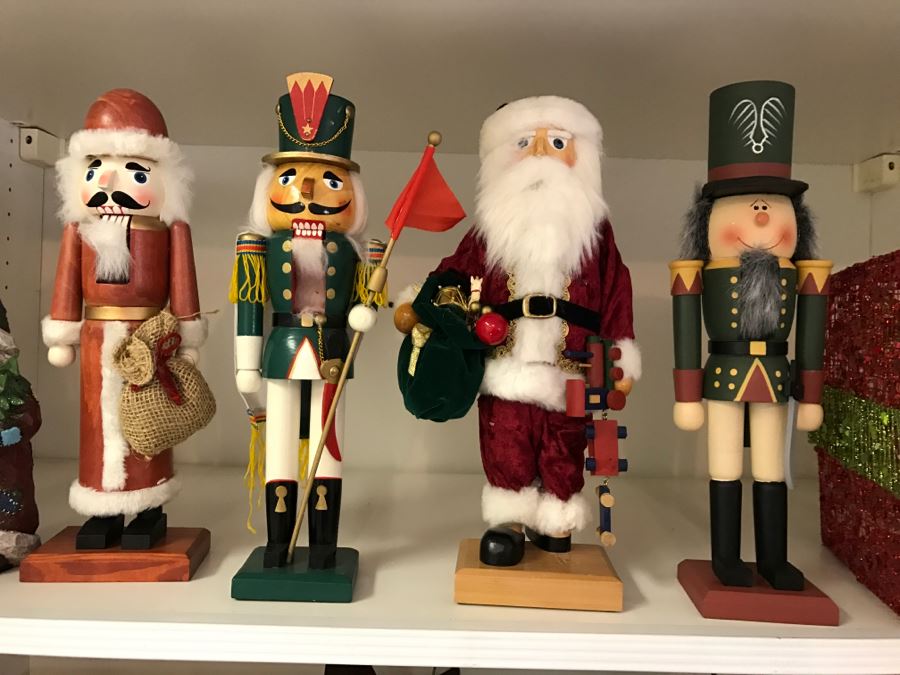 JUST ADDED - Large Home Decor Decoration Lot #3 With Nutcracker Collection And Violin - See Photos [Photo 4]