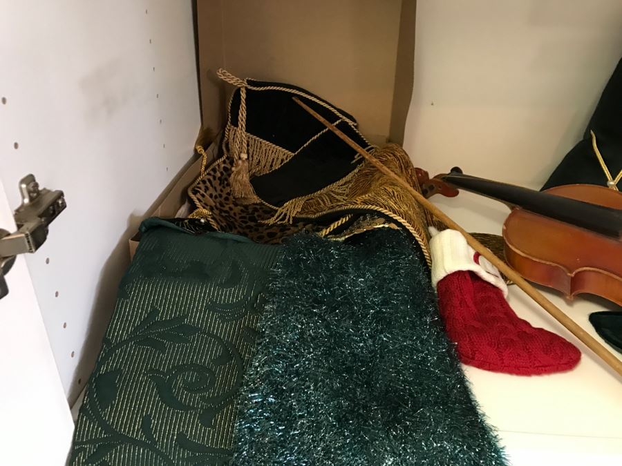 JUST ADDED - Large Home Decor Decoration Lot #3 With Nutcracker Collection And Violin - See Photos [Photo 18]