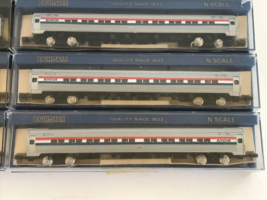 JUST ADDED - Vintage Collection Of BACHMANN N Scale Amtrak Electric Trains [Photo 8]