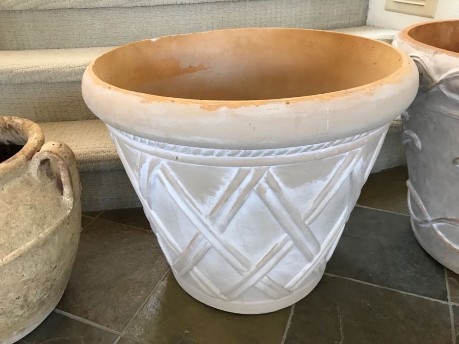 JUST ADDED Clay Handled Flower Pot And (2) Light Foam
