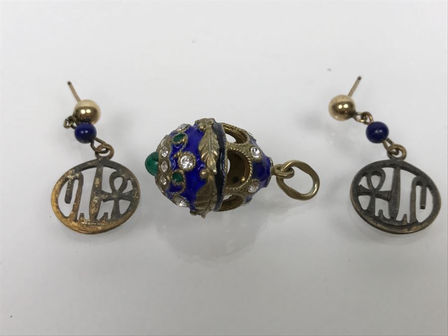 Sterling Silver Enamel Egg Pendant And Pair Of Sterling Silver Earrings 10.8g [Photo 3]