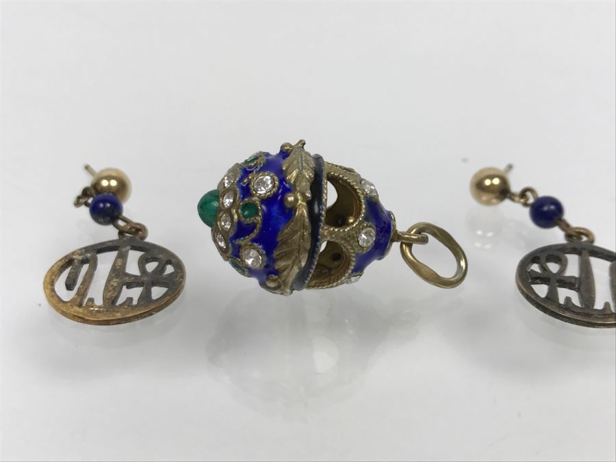 Sterling Silver Enamel Egg Pendant And Pair Of Sterling Silver Earrings 10.8g [Photo 2]