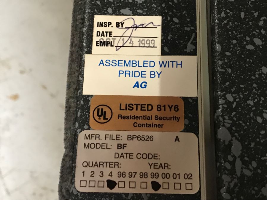 AMSEC 2000 Millennium Silver Edition Large Combination Safe American