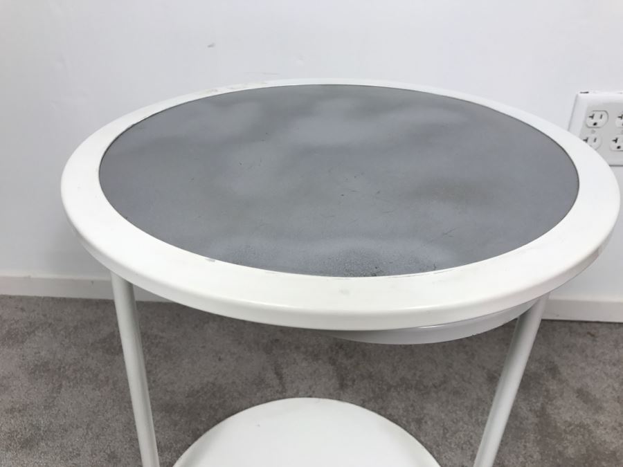 Metal Swing Side Table [Photo 6]