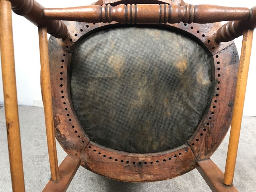 Antique Eastlake Wooden Rocking Chair [Photo 9]