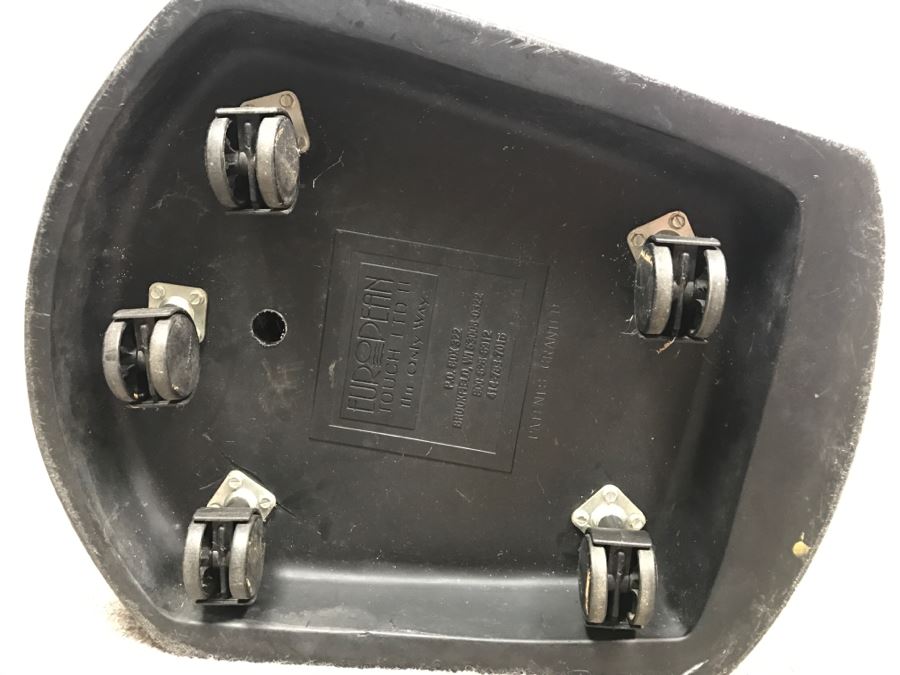 European Touch Ltd II Black Hand Chair On Casters Brookfiled, WI The Only Chair [Photo 9]