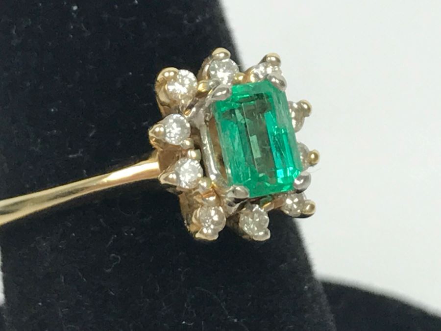 14K Yellow Gold Emerald And Diamond Ring 5.5X3.8MM Emerald .16Cttw Diamonds 2.9g Ring Size 6 1/4 [Photo 2]